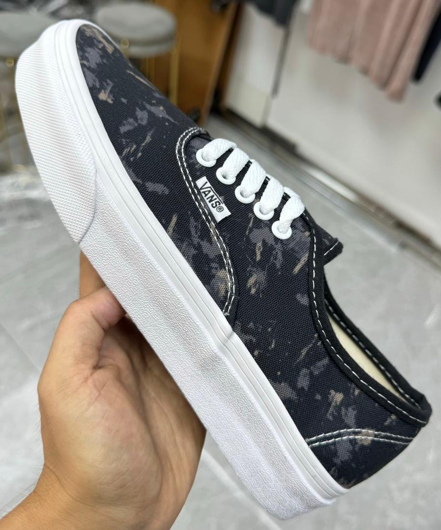  Vans mixte 01 fashion